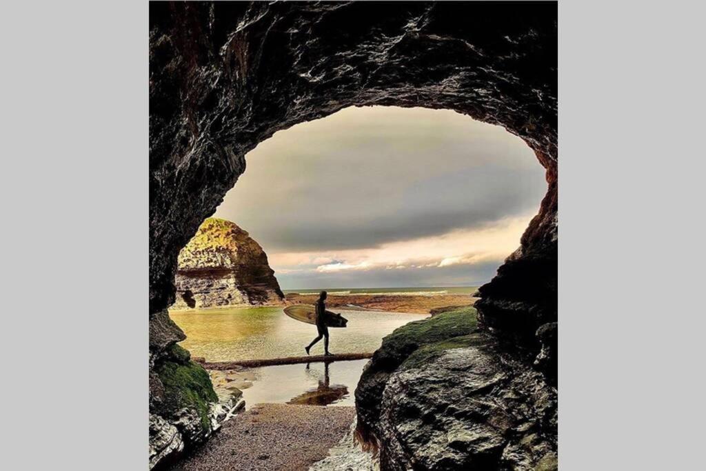 The Wander Inn バンドラン エクステリア 写真